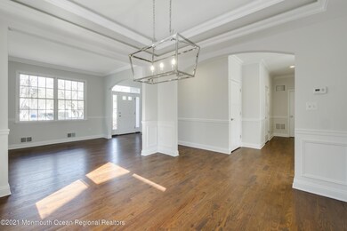Loving the light fixture!