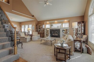 7207 Legler St, Shawnee, KS 66217 - photo 4