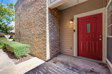 5565 Preston Oaks Rd unit 130, Dallas, TX 75254 - photo 4