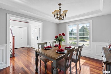 1622 W 71st St, Davenport, IA 52806 - photo 4