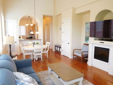3-6 Living room1