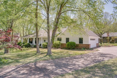 2061 Victoria-snapsold-screen-191577-3