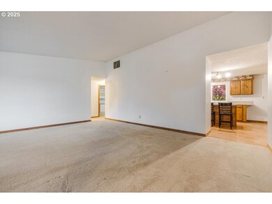 6800 SE 82nd Ave, Beaverton, OR 97007 - photo 6