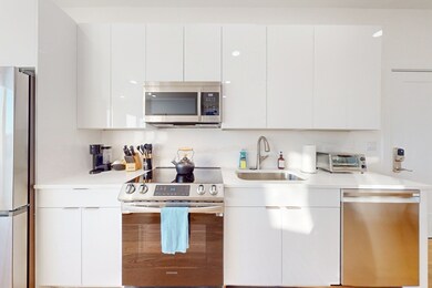 38 Hichborn St unit 402, Boston, MA 02135 - photo 7