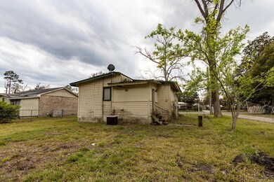 5921 Jammes Rd, Jacksonville, FL 32244 - photo 6