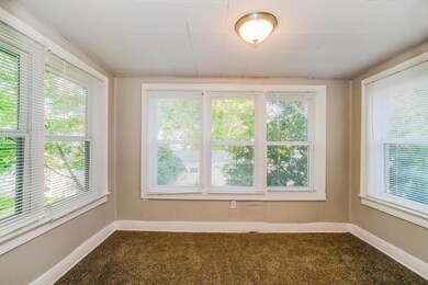 7 Dining Room