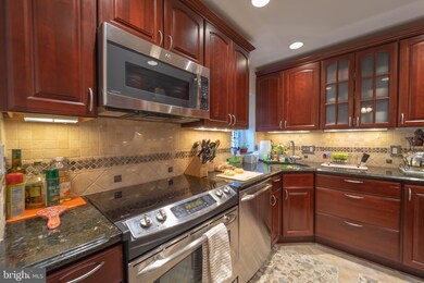 4904 29th Rd S unit A1, Arlington, VA 22206 - photo 6