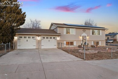 Bi-level home with 2-car oversized garage
