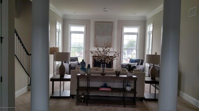 Family room 2