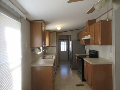 30006 N Carolina Ave, Magnolia, TX 77354 - photo 5