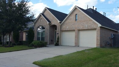 22050 Rustic Canyon Ln, Richmond, TX 77469 - photo 2