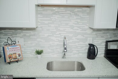 5401 Leith Rd, Baltimore, MD 21239 - photo 3