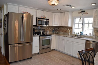 30 Tyler St, Salem, NH 03079 - photo 2