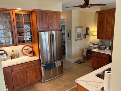 208 Pine St unit 21, Amherst, MA 01002 - photo 4