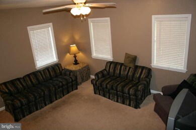 3209 Rosekemp Ave, Baltimore, MD 21214 - photo 3