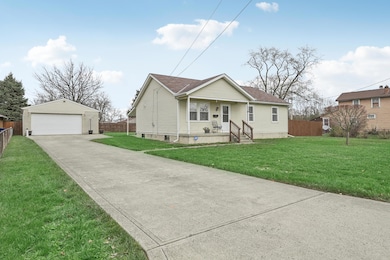 150 Fornof Rd, Columbus, OH 43207 - photo 2