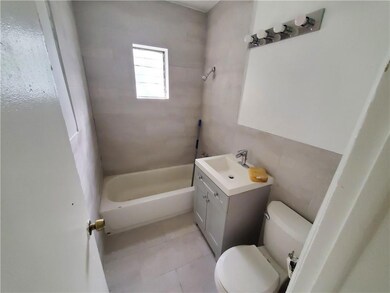 2226 Cody St, Hollywood, FL 33020 - photo 5