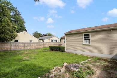 68 Irene Blvd, Woonsocket, RI 02895 - photo 4