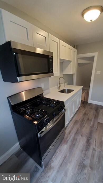 439 Darby Terrace, Darby, PA 19023 - photo 5