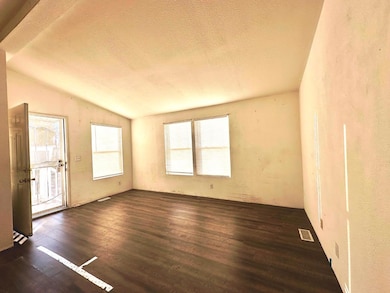 411 Lewis Rd unit 235, San Jose, CA 95111 - photo 2