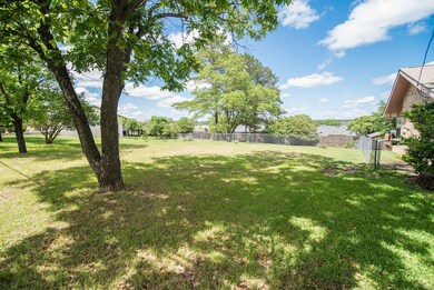 816 W Travis St unit 10R, Fredericksburg, TX 78624 - photo 4