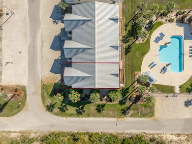 501A NE Avenue A unit C, Carrabelle, FL 32322 - photo 2