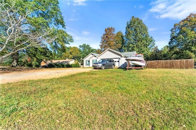 236 Northbridge Dr, Stockbridge, GA 30281 - photo 2