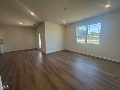 1244 Foxtail Ln, Whiteland, IN 46184 - photo 3