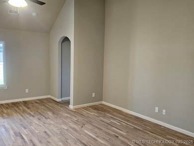 10893 S 277th East Ave, Coweta, OK 74429 - photo 7