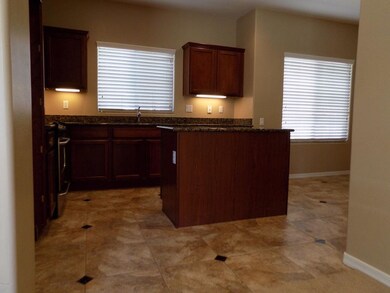 Kitchen 4 w/ Undercabinet Lighting