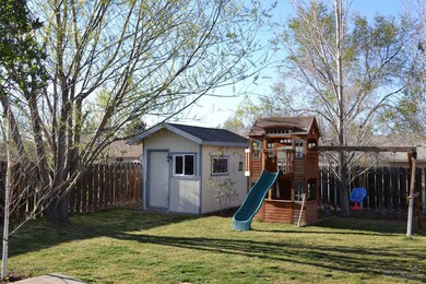 3247 SW Quartz Place, Redmond, OR 97756 - photo 3