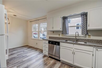 115 S Mendenhall St unit D, Greensboro, NC 27403 - photo 7