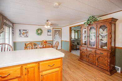 159 East St, Potosi, WI 53820 - photo 3