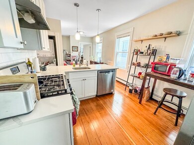 24 Suffolk St unit 1, Cambridge, MA 02139 - photo 2