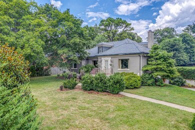 03-3467 Grandin Rd SW 003
