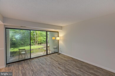 11743 Ledura Ct unit T3, Reston, VA 20191 - photo 7