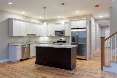 258 Wadleigh Falls Rd unit A, Newmarket, NH 03857 - photo 3