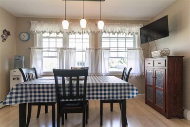 Breakfast Nook