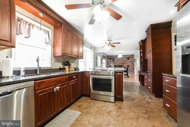 22880 Gunston Dr, Lexington Park, MD 20653 - photo 5