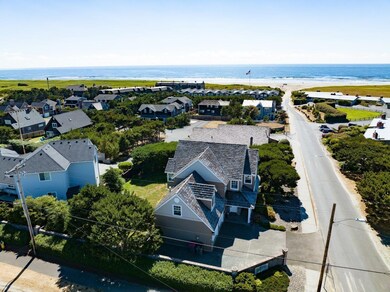 Hilterb down street to ocean
