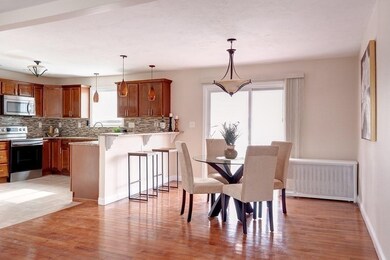 32 Melrose St, Worcester, MA 01605 - photo 6