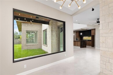 1822 Saint Claire Ave, Edinburg, TX 78539 - photo 4