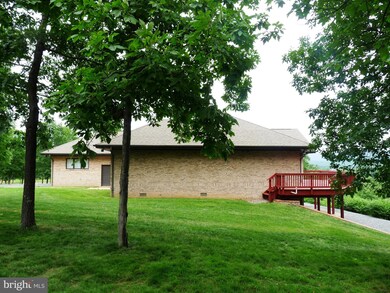 518 Girl Scout Dr, Hedgesville, WV 25427 - photo 3