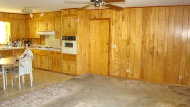 1307 Birch St, Shelbyville, TN 37160 - photo 6