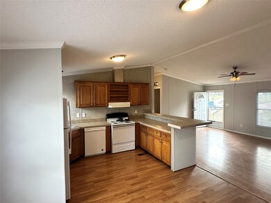 30790 Clyde Ln, Hockley, TX 77447 - photo 5