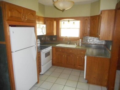 532 E Main St, Plainfield, IN 46168 - photo 7