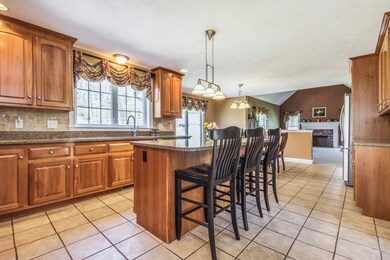 3 Bell Cir, Franklin, MA 02038 - photo 2