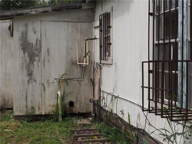 503 N Flag St, Pharr, TX 78577 - photo 5