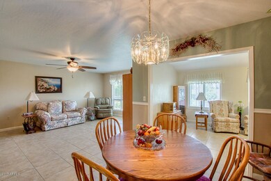 10409 W Caron Dr, Sun City, AZ 85351 - photo 5