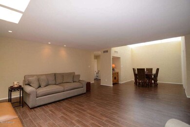 Living Room-Dining Room (2)